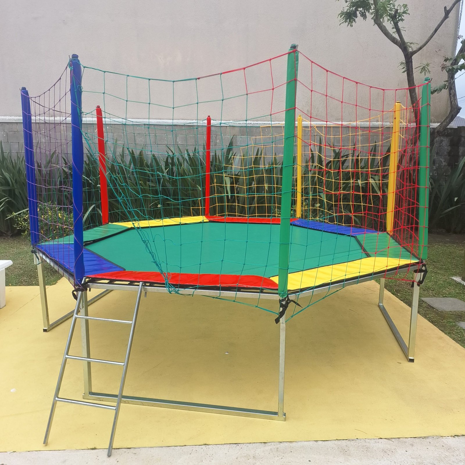 aluguel-cama-elastica-curitiba-02